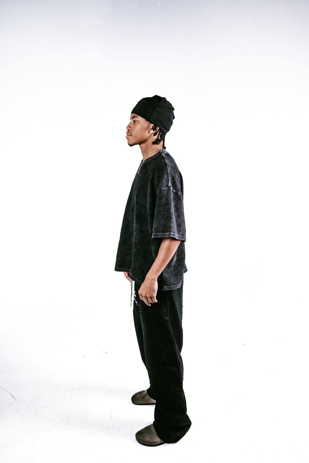 FINAL FORM SWEATS BLK