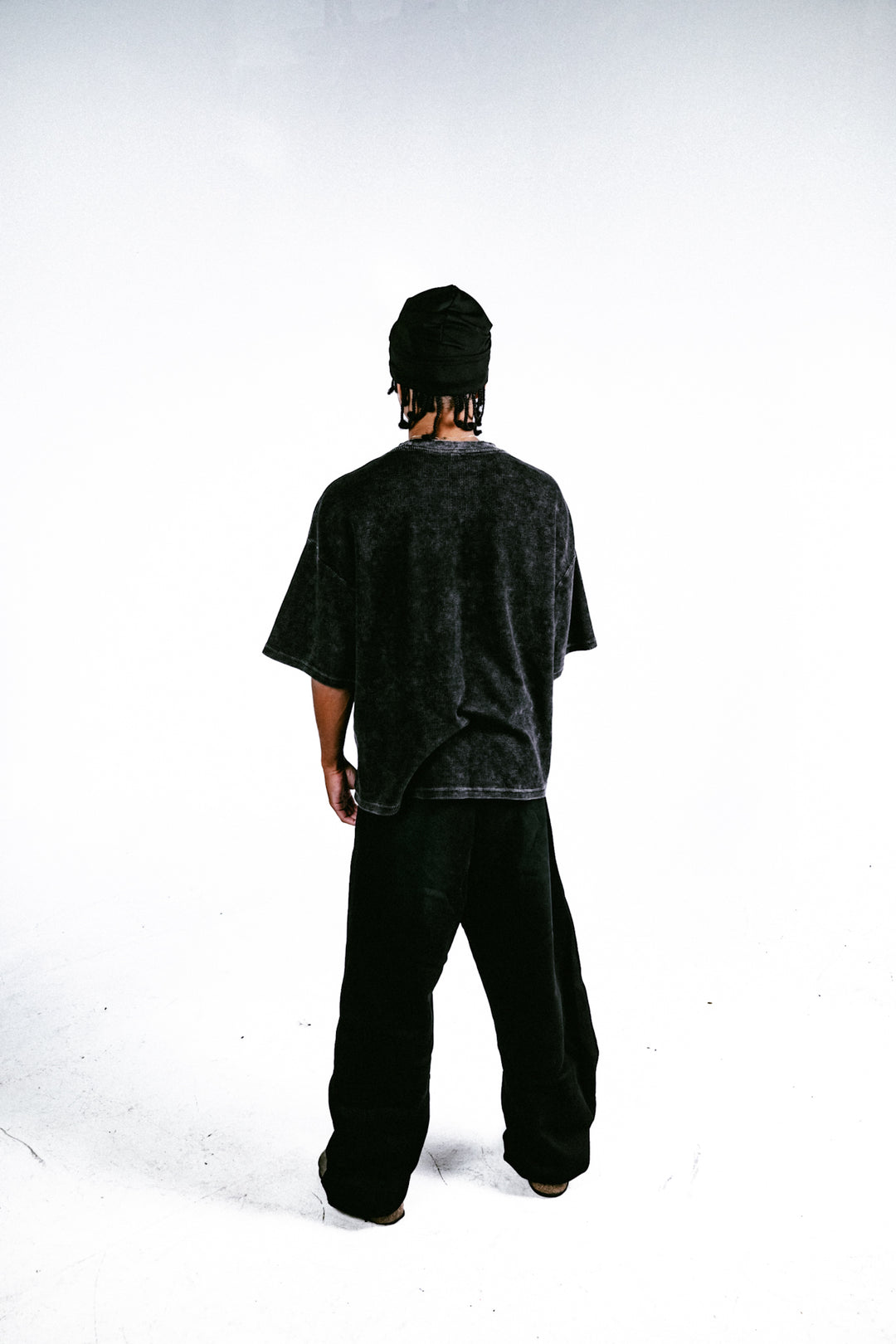 FINAL FORM SWEATS BLK